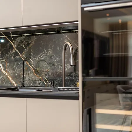 88 Trees Luxury Apartment *