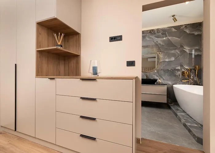 דירה 88 Trees Luxury מאלינסקה